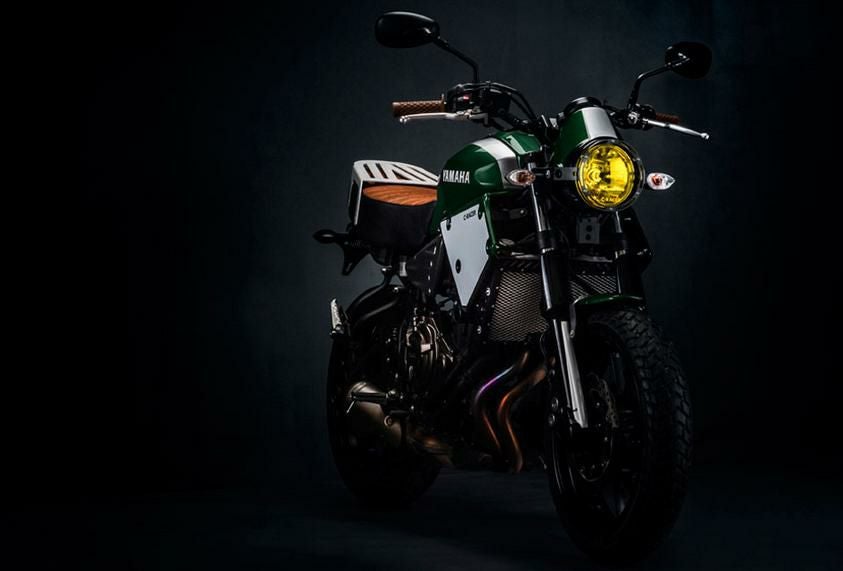C-RACER ヘッドライトグリル ガード スクリーン(3色)付き XSR700 16