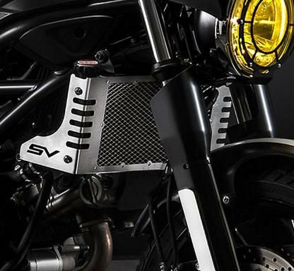 C-RACER ラジエーターガード グリル ブラック/シルバー SV650 16