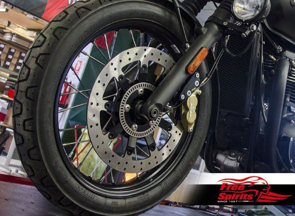 Free Spirits Brembo フロントキャリパー ディスクローター アップグレードキット-03