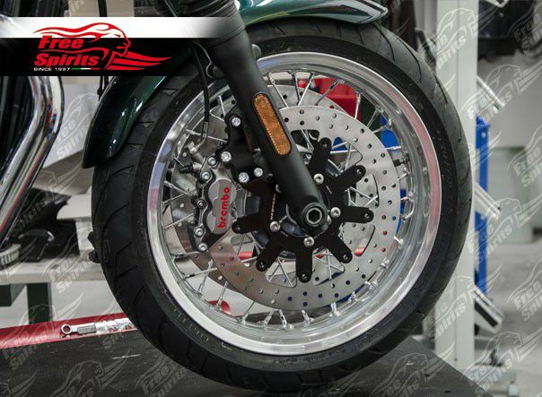 Free Spirits Brembo フロントキャリパー(チタン) ディスクローター