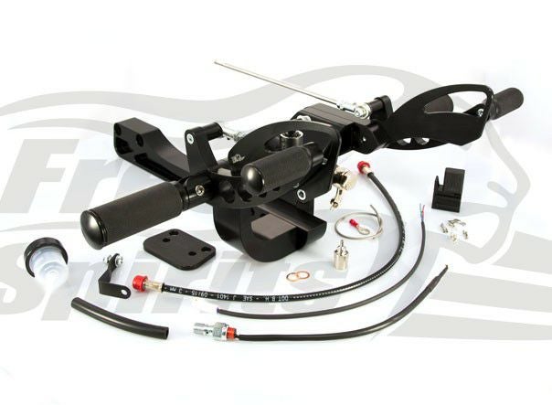 Free Spirits フォワードコントロールキット　ブレンボマスターシリンダー　Bobber-02