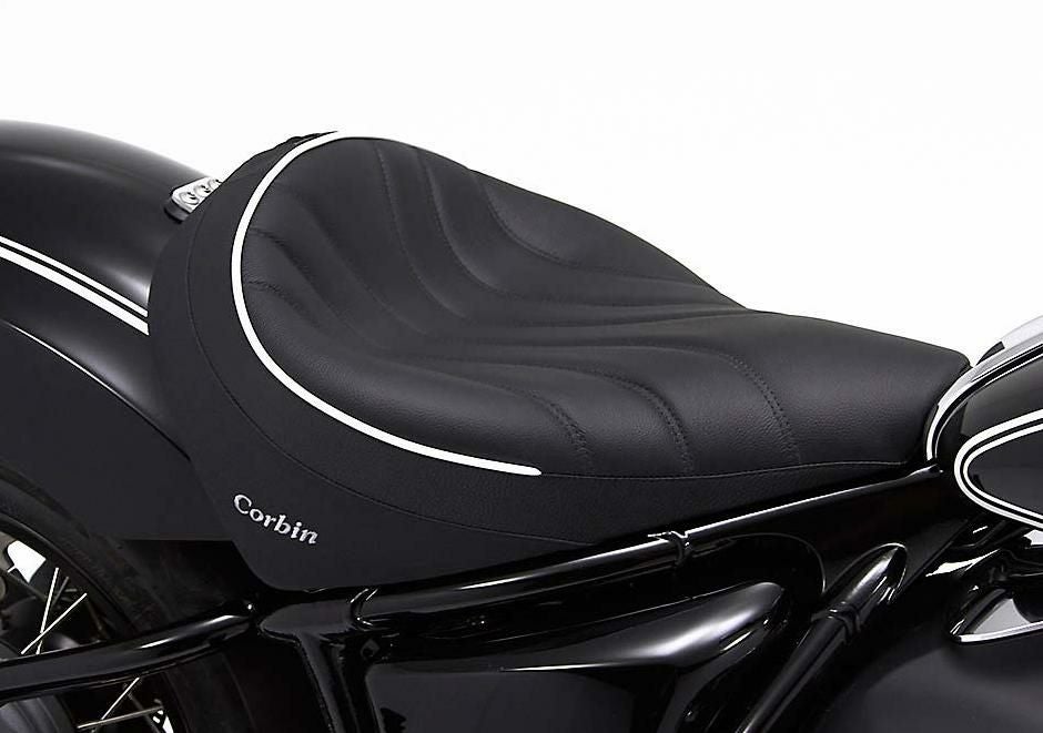 Corbin ヒーテッド ソロクラシック サドル R18 | バイクカスタムパーツ