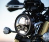 MOTODEMIC LED ヘッドライト EVOスタンダード ブラック Triumph Bonneville T100 T120 2016～-04