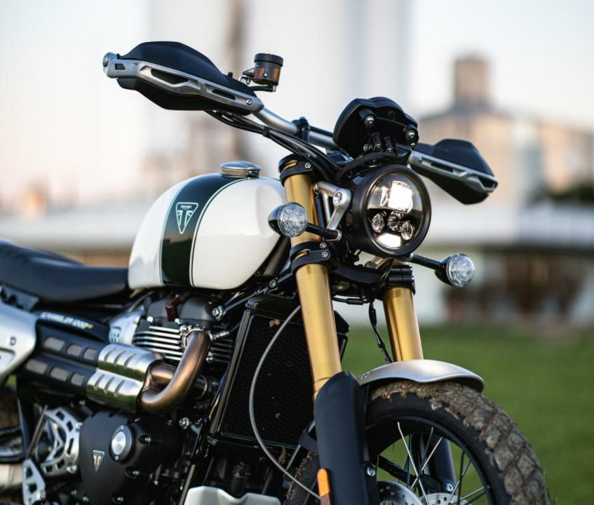MOTODEMIC LED ヘッドライト EVOスタンダード グラファイト Triumph