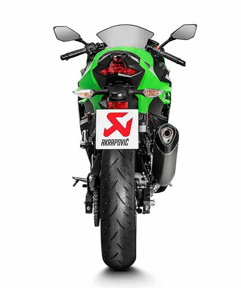 Akrapovic(アクラポヴィッチ) カーボン・スリップオン・マフラー