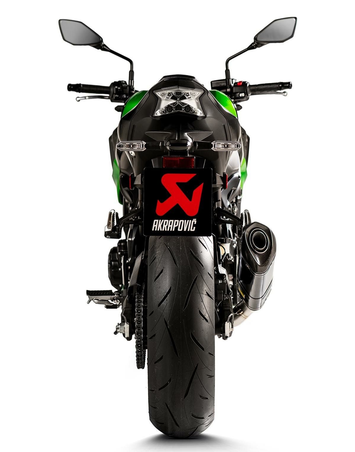 Akrapovic(アクラポヴィッチ)カーボン・スリップオン・マフラー