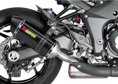Akrapovic(アクラポヴィッチ) カーボン・スリップオン・マフラー 