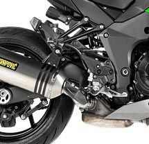 アクラポビッチ製のKAWASAKI Ninja1000SX (20-)/Ninja1100SX (25-)専用