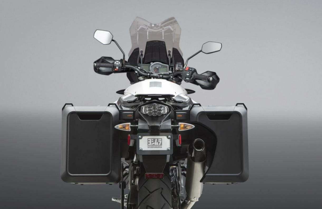 ヨシムラUSA RS-4 ステンレス スリップオン マフラー KTM Adventure