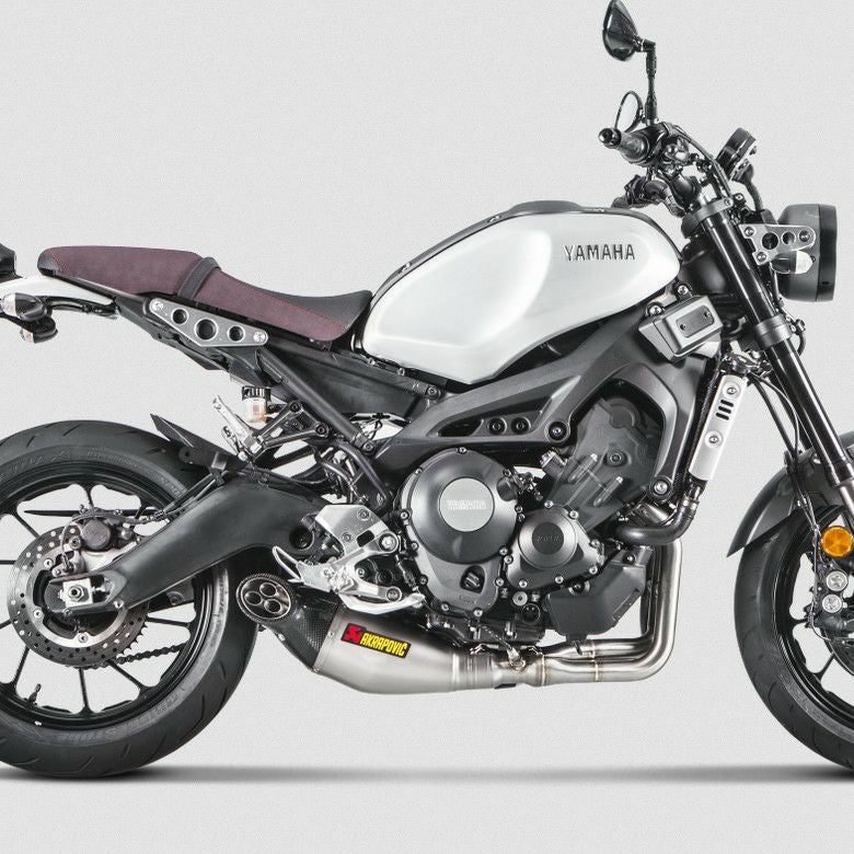 アクラポビッチ　マフラー　mt09  トレイサー　900 AKRAPOVIC（アクラポビッチ） 送料無料 MT09 MT-09 /TRACER トレーサー