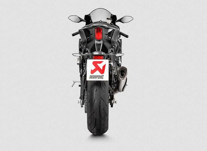 Akrapovic (アクラポヴィッチ) スリップオンマフラー・ECE規格・チタン 