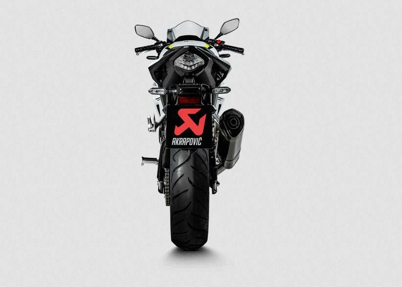 Akrapovic (アクラポヴィッチ) スリップオンマフラー・ECE規格 Akrapovic (アクラポヴィッチ) スリップオンマフラー・ECE規格