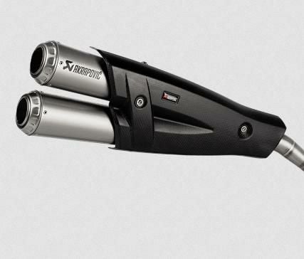 Akrapovic (アクラポヴィッチ) スリップオンマフラー・チタン