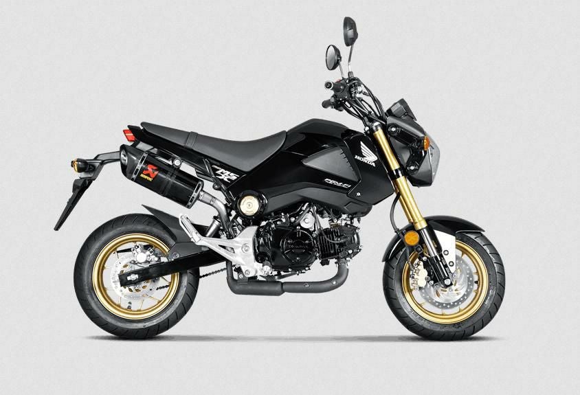 Akrapovic (アクラポヴィッチ) スリップオンマフラー・カーボン