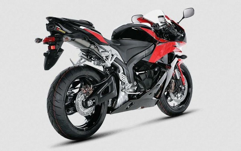 Akrapovic (アクラポヴィッチ) スリップオンマフラー・EC規格 