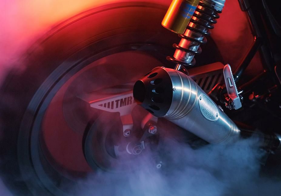 Tamarit タマリット Thor スリップオンマフラー トライアンフ Thruxton/R 1200-01