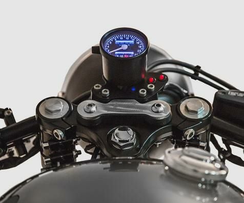 MOTODEMIC フラット メーター ステー ブラケット キー穴あり Triumph