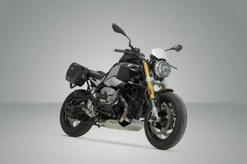 SW-MOTECH Legend Gear サイドバッグ 左右 ステー付 R-NineT 14- ブラウン-02