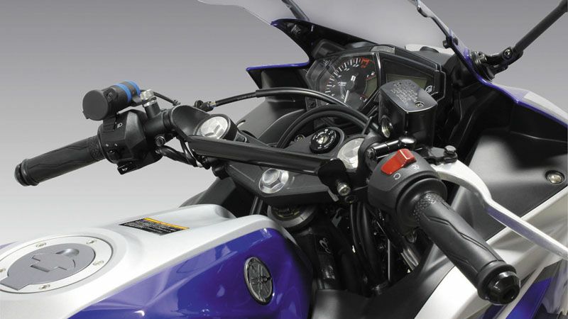 ヤマハ YZF-R25 カスタムパーツ | モトパーツ(MOTO PARTS)