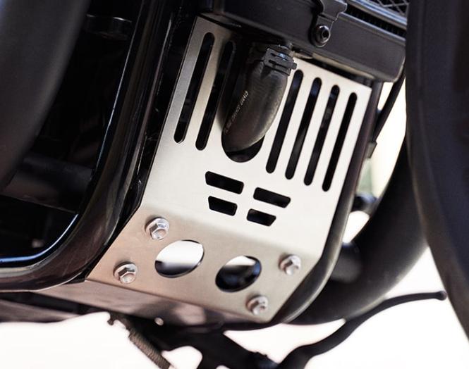 GSX-8T/GSX-8TT/GSX-8S/GSX-8R マルチレベルローダウンキット リンク T