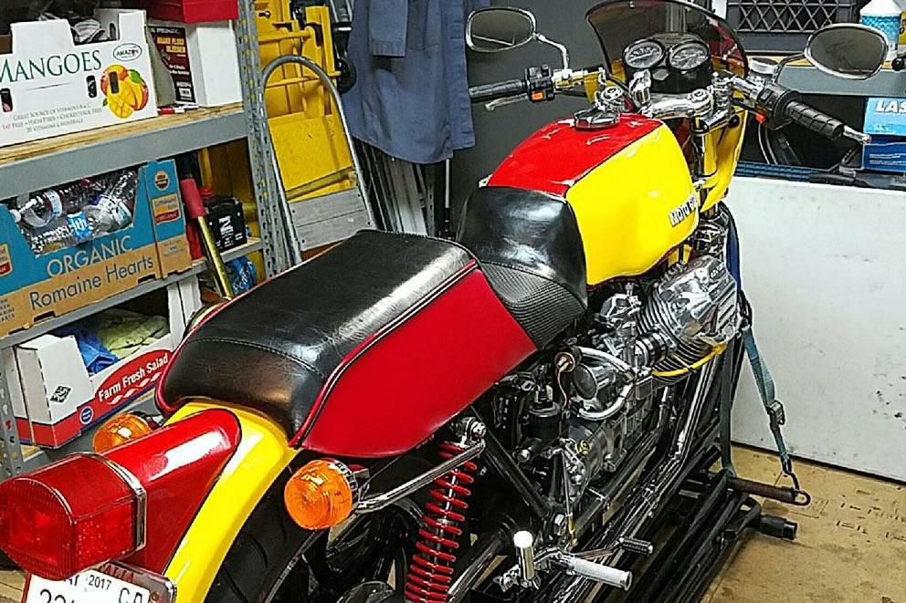 Corbin ガンファイター シート MOTO GUZZI(モトグッチ） LeMans I II