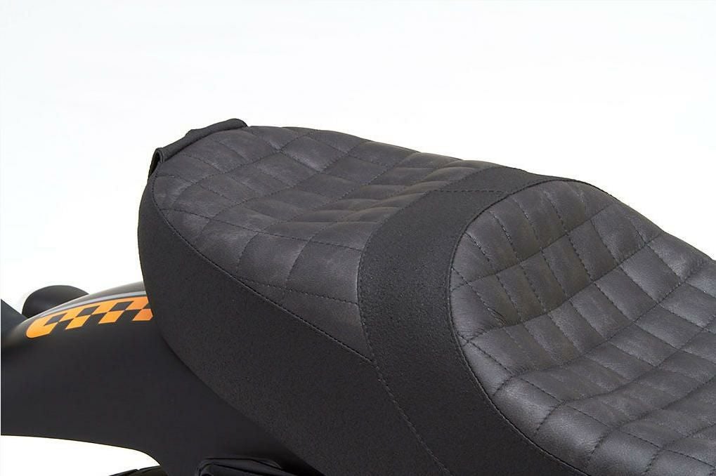 Corbin ガンファイター レディーサドル シート MOTOGUZZI(モトグッツィ) V9 Bobber & Bobber Sport (ボバー/ボバースポーツ)-09