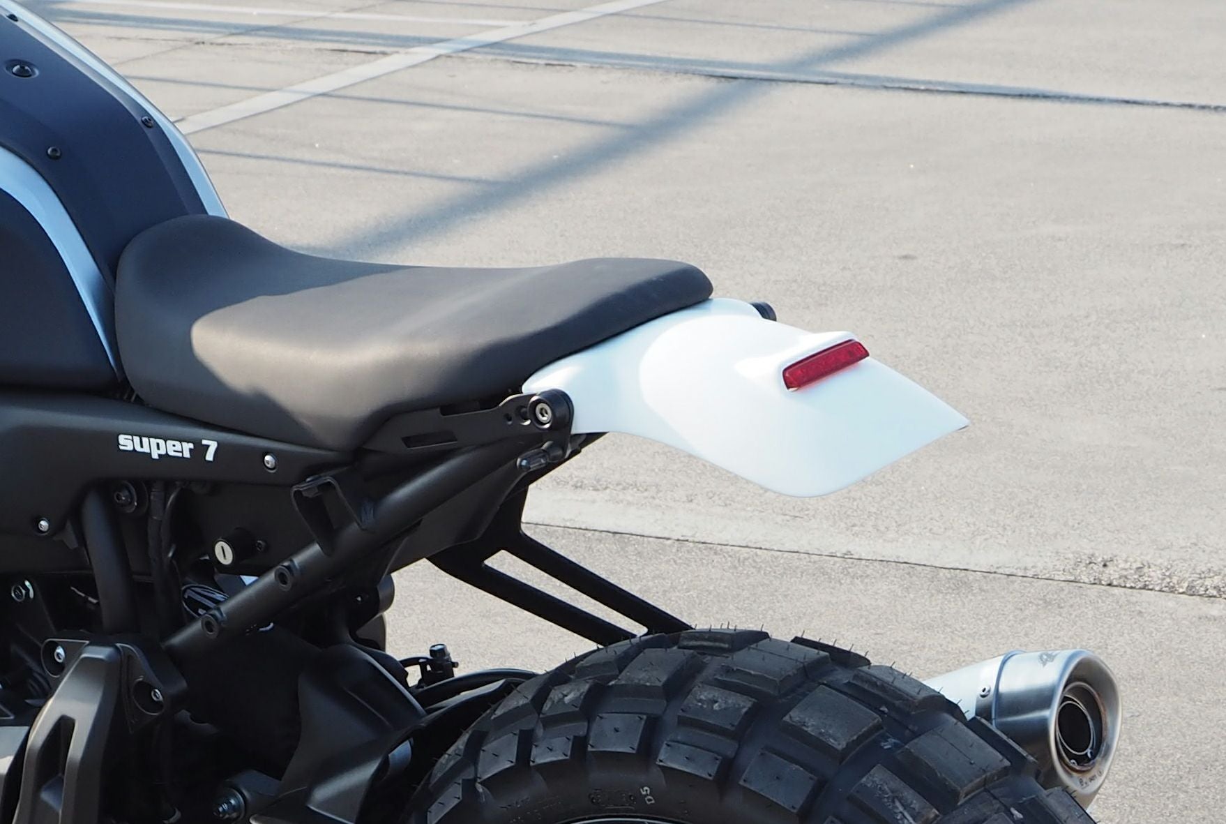 JvB-MOTO Super7 ソロシート XSR700 | バイクカスタムパーツ専門店