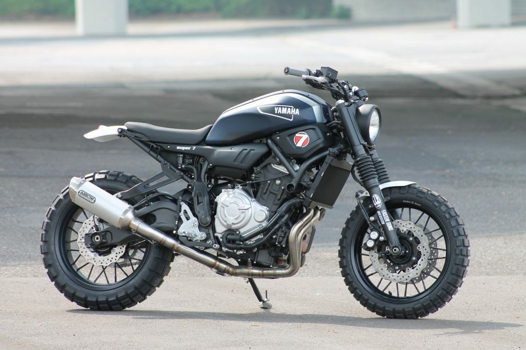 JvB-MOTO Super7 リアフェンダー LEDテールランプ付き | バイク