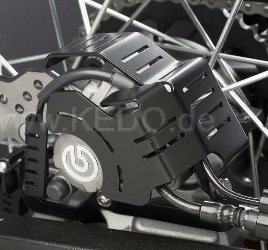 テネレ700 (20-26) リアブレーキキャリパーカバー ケドー_1