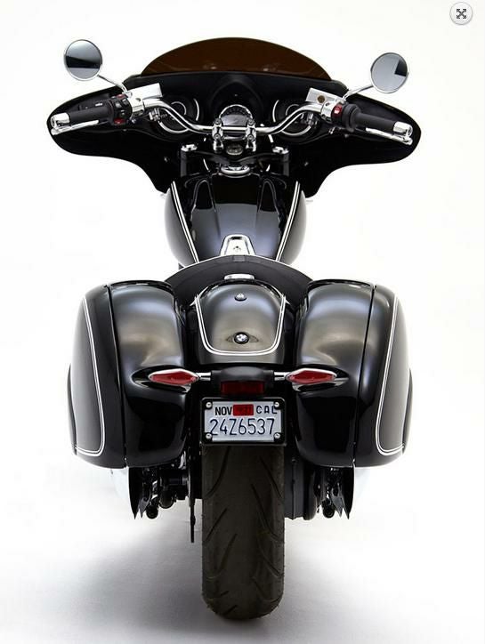 Corbin サドルバッグ/サイドバッグ BMW R18 | バイクカスタムパーツ