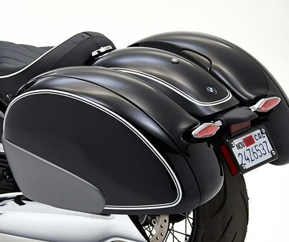 BMW R18 シングル ソロシート ”HOMAGE” | バイクカスタムパーツ専門店