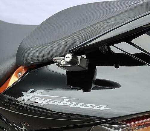 KIJIMA キジマ ヘルメットロック スズキ ハヤブサ 隼  2021～-01