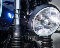 【セール】T100/T120 ストリートツイン ストリートスクランブラー レギュレーター移設キット Motone_1