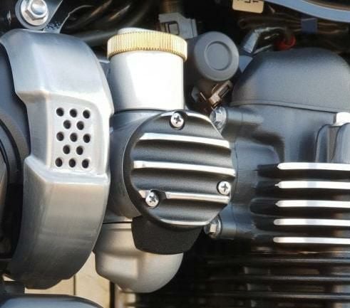 トライアンフ スラクストン|スロットルボディ・インジェクションカバー