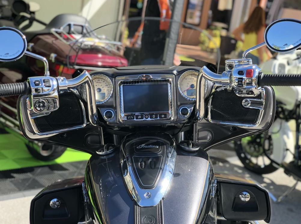 KST KUSTOMS Apache Baggers 1.25インチ ハンドルバー バガーバー インディアン チーフテン/ロードマスター 14-17 ハイグロスブラック-03