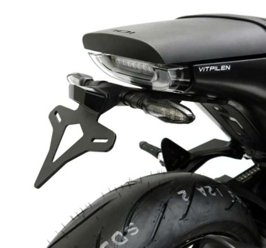 EVOTECH PERFORMANCE リアフェンダーキット ハスクバーナ ヴィットピレン/スヴァルトピレン 701-01