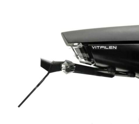 EVOTECH PERFORMANCE リアフェンダーキット ハスクバーナ ヴィットピレン/スヴァルトピレン 701-03