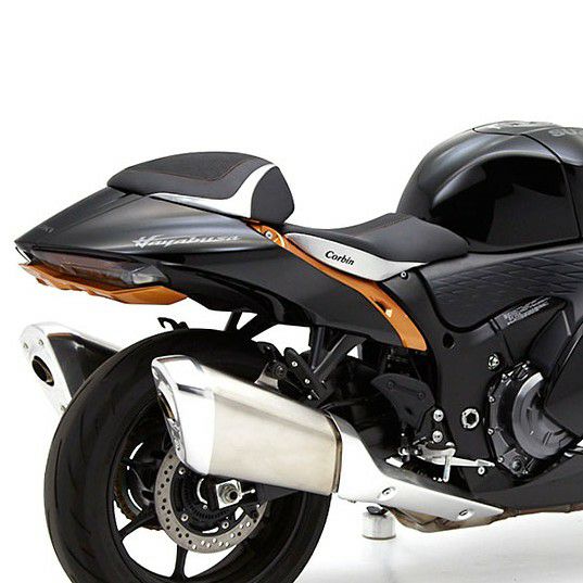 GSX1300R隼 1型 99〜07コルビンシートCORBIN　ハヤブサ Corbin (コルビン) リア サドル シート 2021- GSX1300R 隼