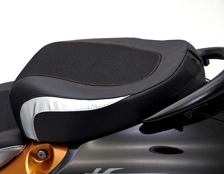 Corbin (コルビン) リア サドル シート 2021- GSX1300R 隼 | バイク