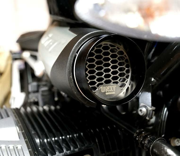 BMW RnineT エアインテーク カバー 未塗装 RAISCH | バイクカスタム