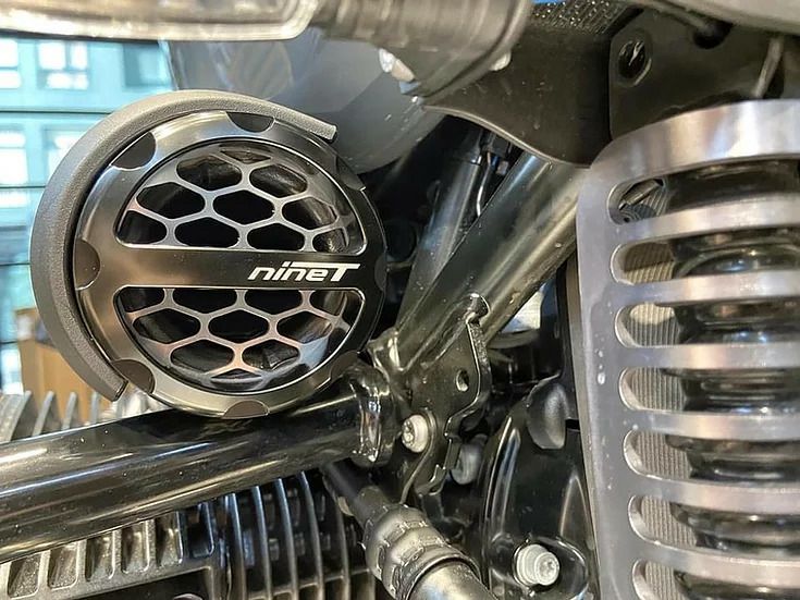 BMW RnineT 14- エアインテークカバー リング DKdesign EXRIDER