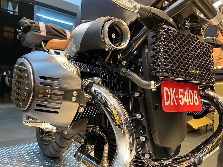 BMW RnineT 14- オイルクーラー ガード DKdesign EXRIDER | バイク