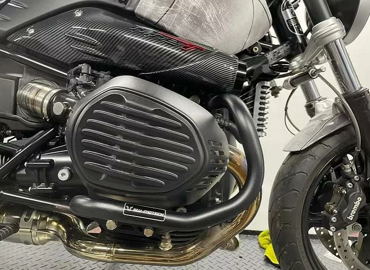 BMW RnineT 14-20 シリンダーヘッドカバー エンジンガード 左右セット
