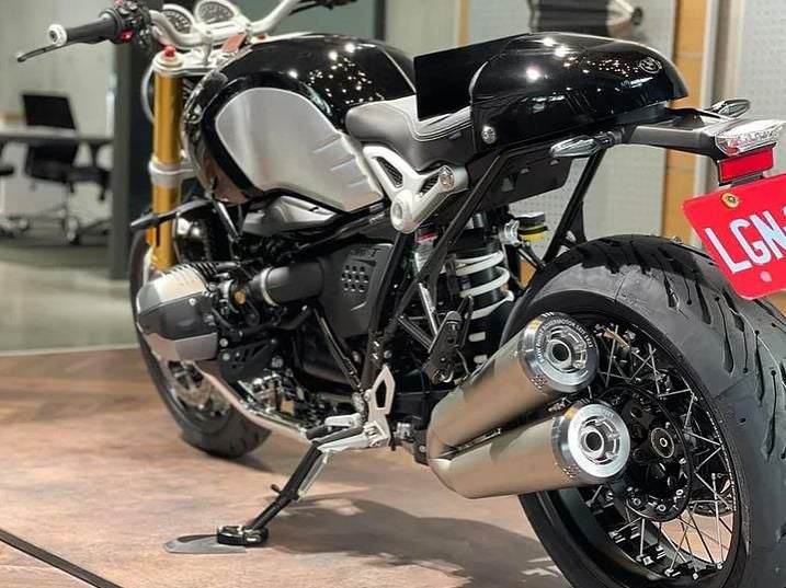 BMW RnineT 14- シングルシートカバー/ハンプカバー ブラック Dkdesign
