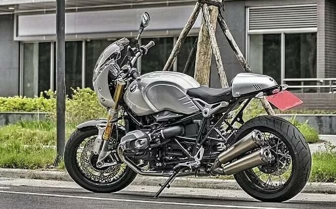 BMW RnineT 14- シングルシートカバー/ハンプカバー シルバー