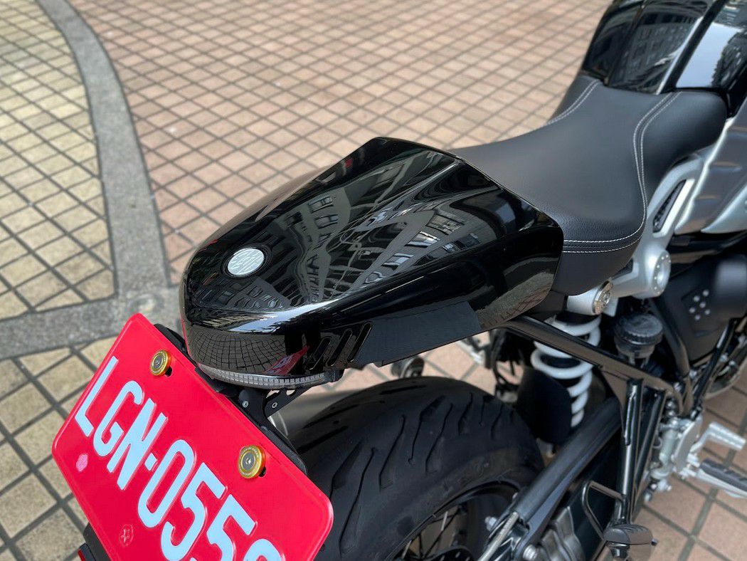 BMW RnineT 14- シングルシートカバー/ハンプカバー エアロデザイン BMW RnineT 14- シングルシートカバー/ハンプカバー エアロデザイン