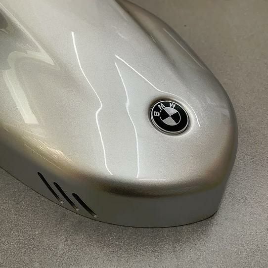 BMW R-nineT 14- シングルシートカバー/ハンプカバー エアロデザイン シルバーアルミニウム Dkdesign-03