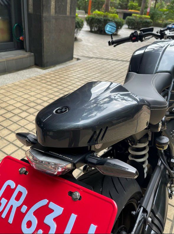 BMW RnineT 14- シングルシートカバー/ハンプカバー エアロデザイン