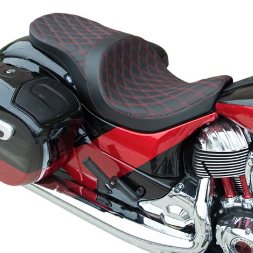Drag Specialties Indian用 フォワード/ロープロファイル 2UPシート レザー/レッドステッチ_1