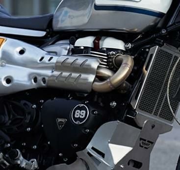 SW-MOTECH ウィンドスクリーン シルバー Triumph ストリートスクラン